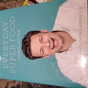 Jamie Oliver's super food cookbook